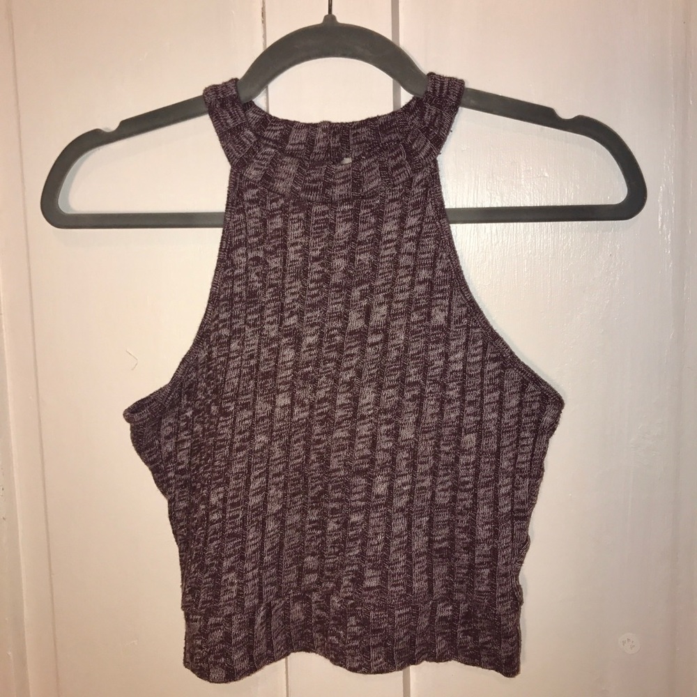 HIGH NECK KNITTED CROP TOP